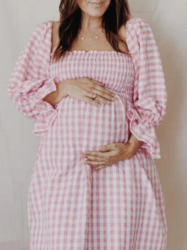 Joliloves Umstands-Maxikleid in Übergröße für die Babyparty mit weitem Schwung aus schulterfreier Baumwolle und Leinen mit Karomuster